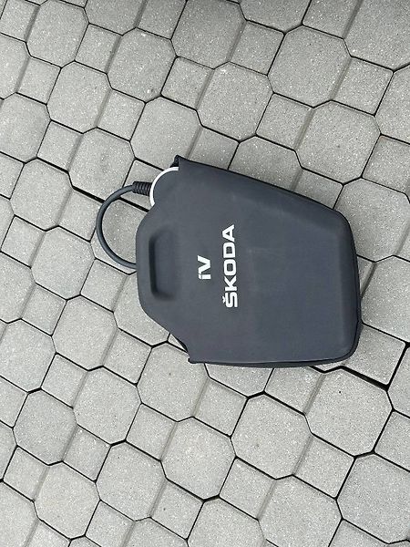 Škoda Enyaq RS 82kWh elektro - fotka 27 z 27