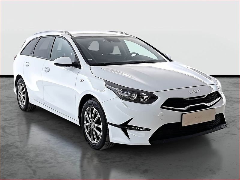 Kia Ceed (2023) 1.5 T-GDI, ČR,1.maj - fotografie inzerátu