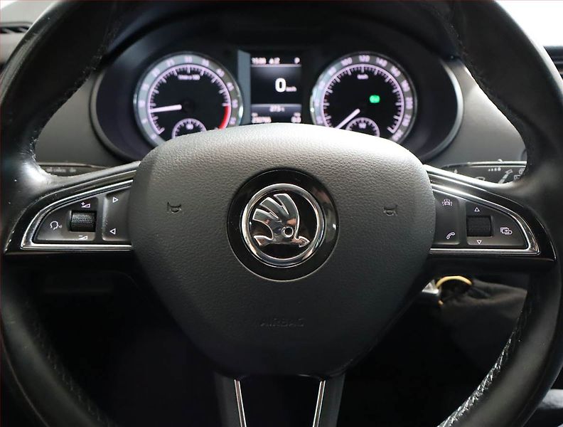Škoda Octavia (2017) Ambition 2.0 TDI, Automat - fotka 12 z 28