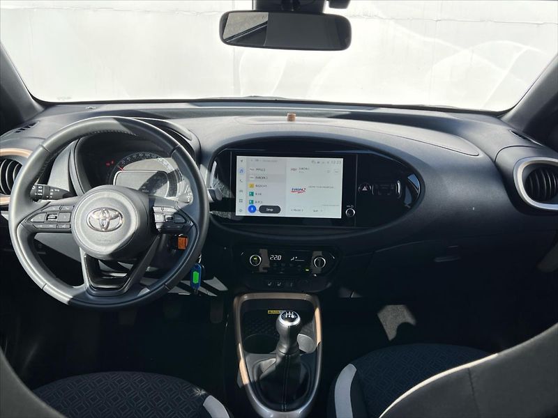 Toyota Aygo 1,0 VVT-i 53kW STYLE TECH VISI - fotka 5 z 22