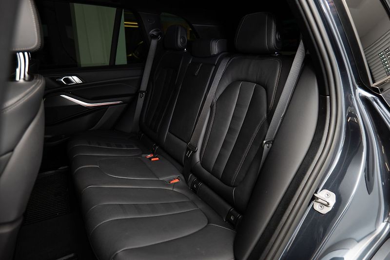 BMW X5 xDrive40d/Vzduch/Ventilovaná - fotka 10 z 23