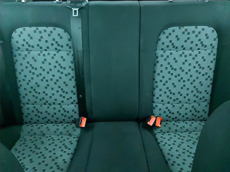 Škoda Fabia (2006) 1.2 12V, po STK, Klima - fotka 10 z 14
