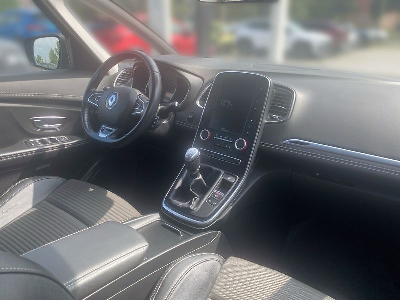 Renault Grand Scénic (2018) 1.5dci 81kw, ČR, 1.Majitel - fotka 20 z 23