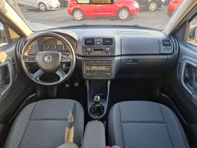 Škoda Roomster (2013) STYLE 1.2 TSI 63kW - fotka 13 z 20