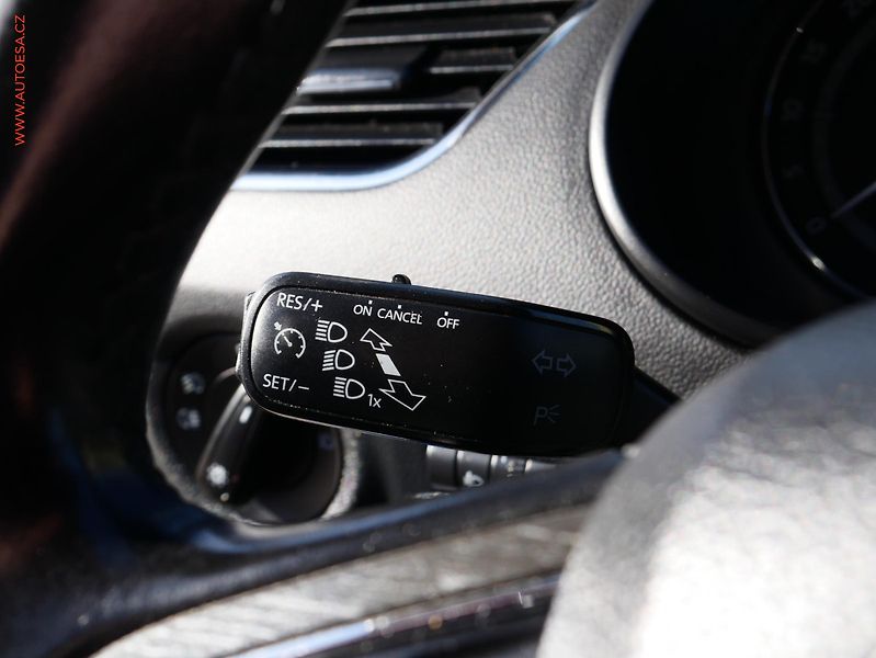 Škoda Octavia (2014) 2.0 TDi 4x4, DSG - fotka 17 z 23
