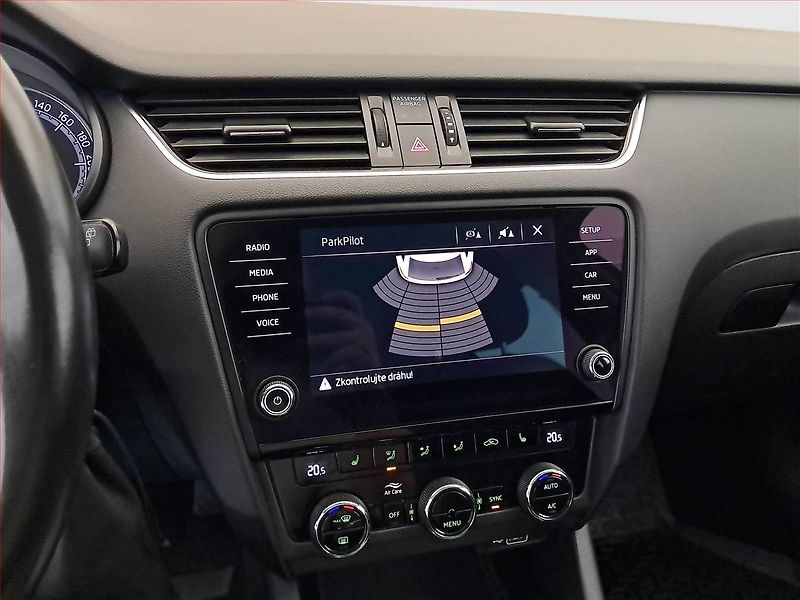 Škoda Octavia (2019) Ambition 1.5 TSI, Serv.kniha - fotka 21 z 21