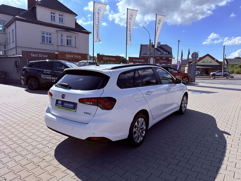 Fiat Tipo 1.4-70KW,KLIMA,NOVÉ BRZDY+PNEU - fotka 7 z 24
