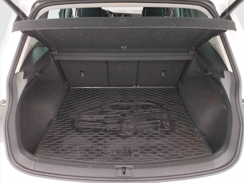 Volkswagen Tiguan (2019) 2.0 TDI, ČR,1.maj, Navi - fotka 14 z 22