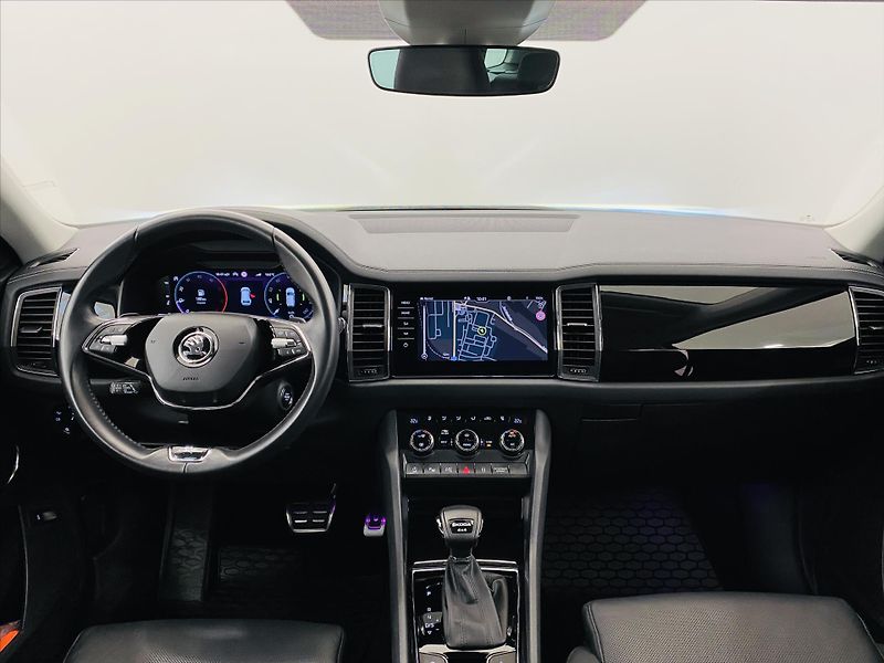 Škoda Kodiaq 2,0 TDI 147kW DSG 4x4 L&K - fotka 9 z 31
