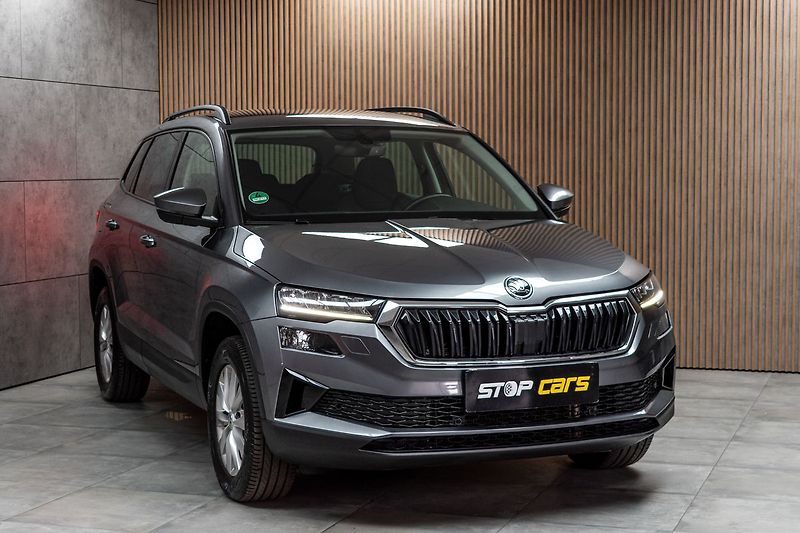 Škoda Karoq 1.5 TSI TAŽNÉ*KAMERA*DPH*ČR 1M - fotka 3 z 39