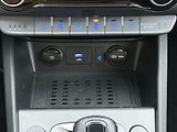 Hyundai Kona 1,6 T-GDi 145kW DCT N-Line 4WD - náhled 17