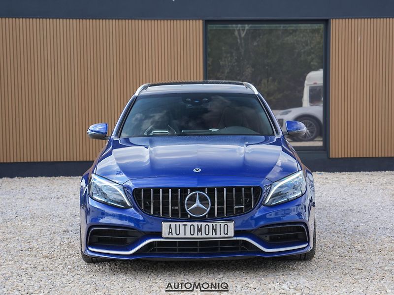 Mercedes-Benz Třídy C (2019) C 63 T AMG Pano, LED, Ambient - fotka 17 z 24