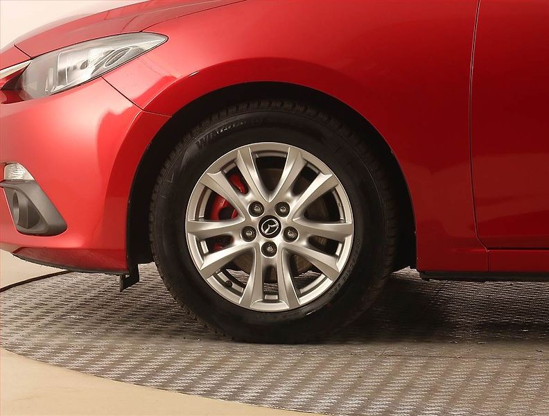 Mazda 3 (2016) 2.0 Skyactiv-G, Tempomat - fotka 15 z 20