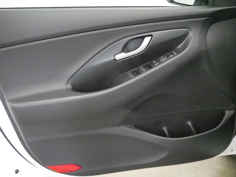 Hyundai i30 - fotka 12 z 26