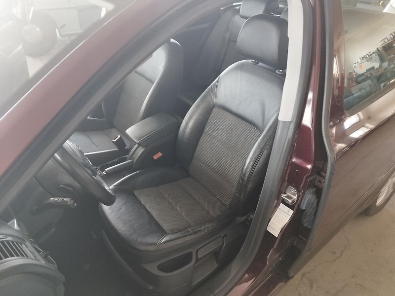 Škoda Octavia (2010) 1,6TDI,77KW,DSG,ALU,NAVI - fotka 17 z 29