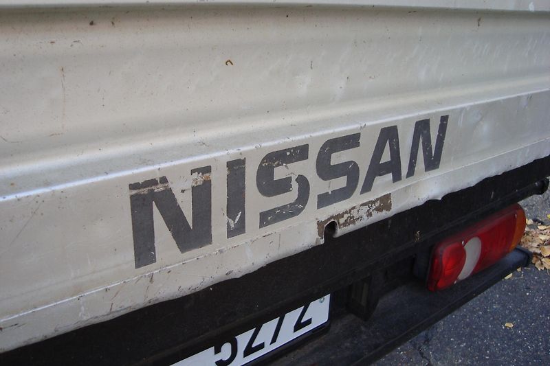 Nissan Cabstar (2003) 3.0TDi,88Kw,6-míst,STK+ME 9/28 - fotka 12 z 53