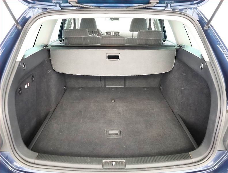 Volkswagen Golf (2013) 1.4 TSI, Serv.kniha, Xenony - fotka 20 z 20