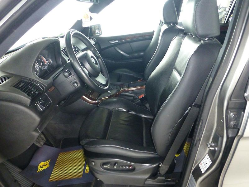 BMW X5 (2006) 3,0D*XENON**KAMERA**PANORAMA - fotka 11 z 35