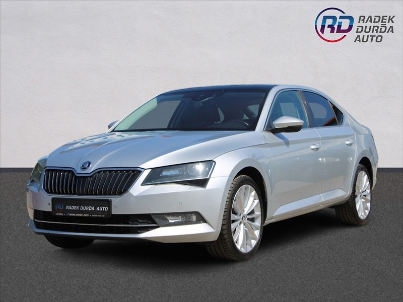 Škoda Superb 2,0 TDI  1.MAJ,A/T,4x4,STYLE - fotka 1 z 47
