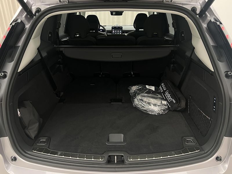 Volvo EX90 (2026) PURE TWIN PERFORMANCE ULTRA  - fotka 7 z 51