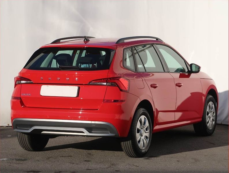 Škoda Kamiq (2020) Ambition Plus 1.0 TSI, ČR - fotka 5 z 19
