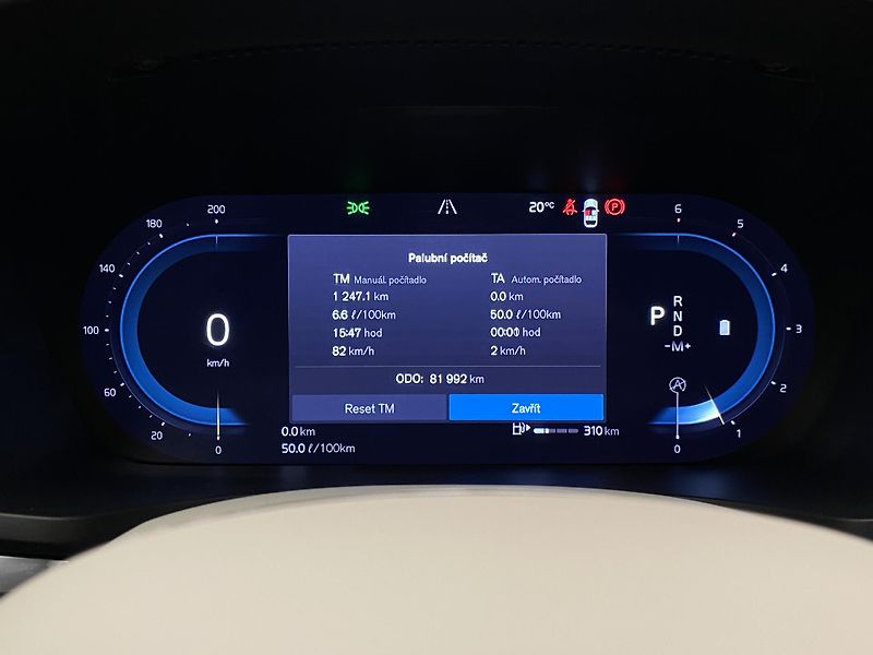 Volvo V60 CC B4 AWD BRIGHT PLUS AUT CZ - fotka 26 z 48