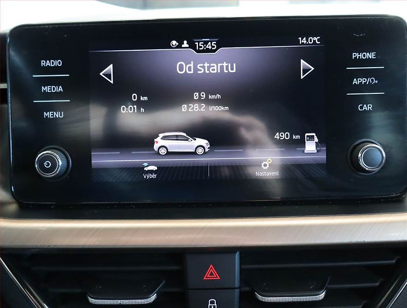Škoda Kamiq (2020) Ambition 1.0 TSI, ČR,1.maj - fotka 20 z 26
