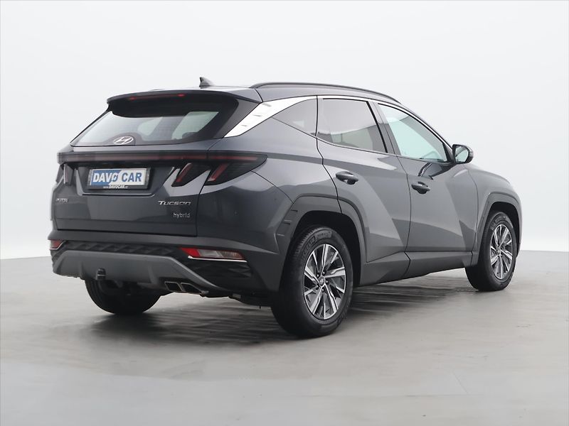 Hyundai Tucson 1,6 T-GDI HEV 169kW Comfort Za - fotka 7 z 34