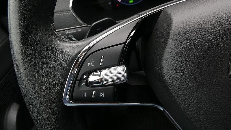 Škoda Octavia 2,0 TDI 85kW Style DSG - fotka 11 z 23