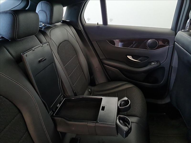 Mercedes-Benz GLC 250 d 4MATIC kupé - fotka 20 z 21