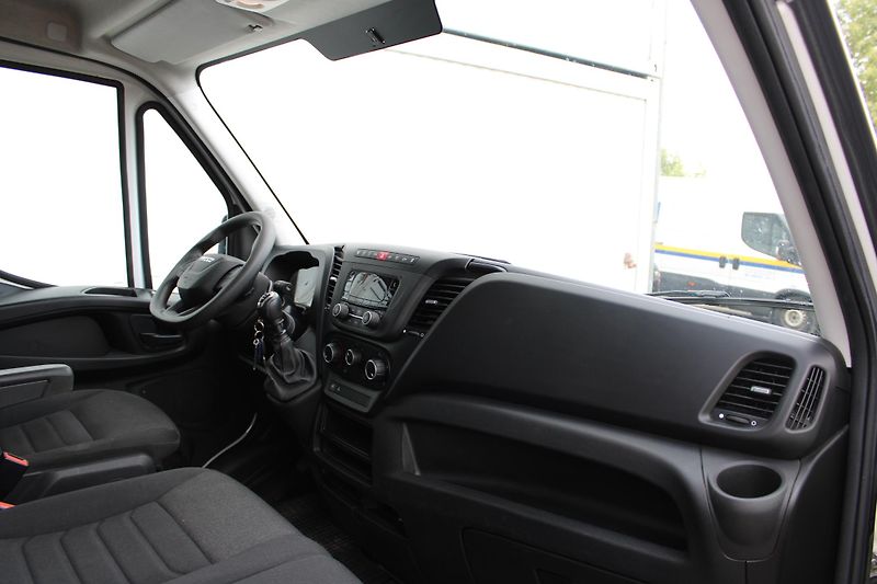 Iveco Daily 35S160 2,3 Maxi+klima - fotka 10 z 19