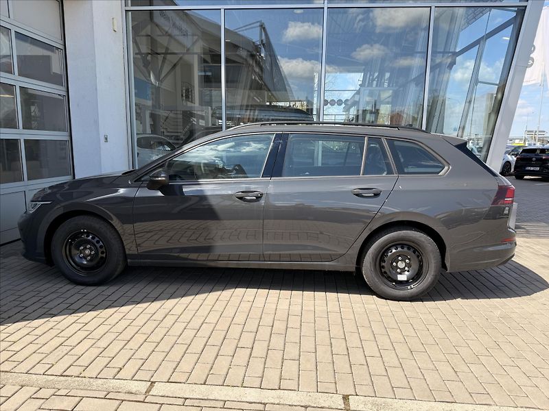 Volkswagen Golf Variant (2026) 1,5 TSI 6G  Limited - fotka 8 z 14