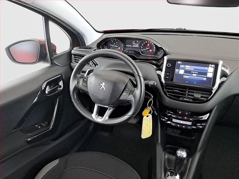 Peugeot 208 (2016) 1.2 PureTech, Automat - fotka 7 z 23