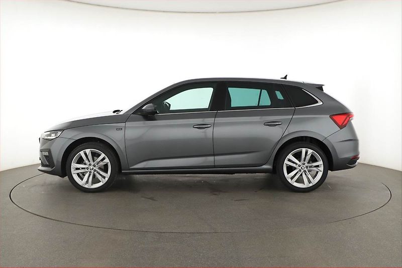 Škoda Scala (2025) 1.0 TSI, Drive - fotka 3 z 18