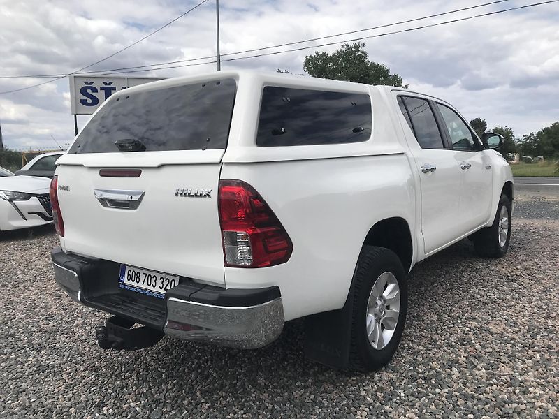 Toyota Hilux 2.4 D 110 ,4x4,AUT.ČR... - fotka 5 z 24