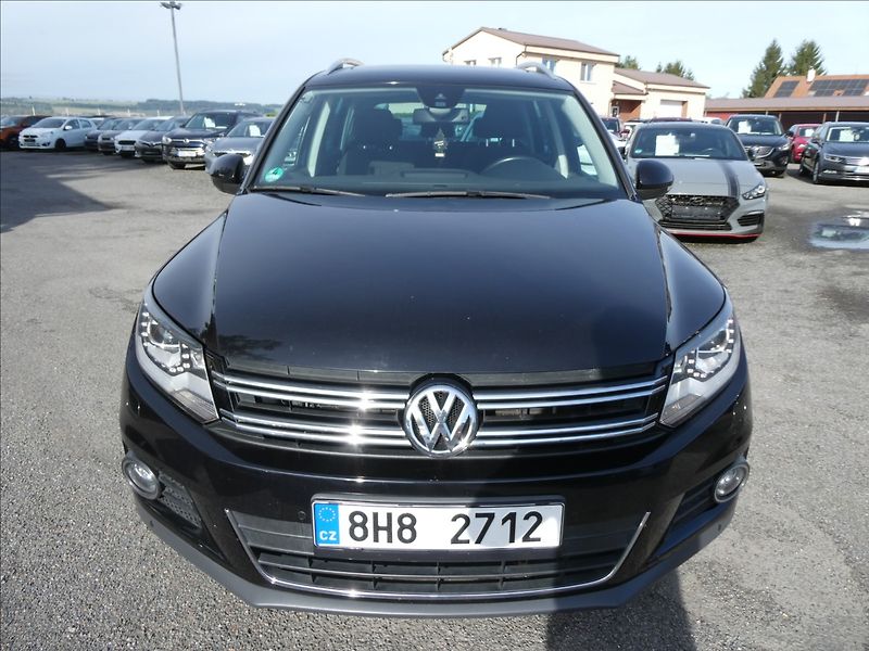 Volkswagen Tiguan 2,0 TDi 130kW 4MOTION, závěs - fotka 2 z 43