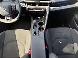 Toyota C-HR 2,0 HEV e-CVT GR Sport - náhled 22