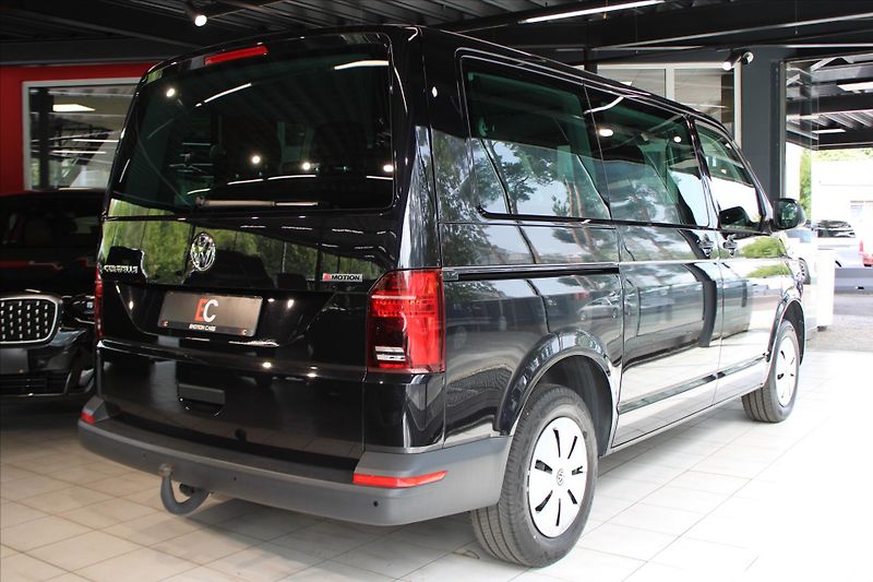 Volkswagen Caravelle T6.1 TDi 110kW 4MOTION ACC/Taž - fotka 5 z 22