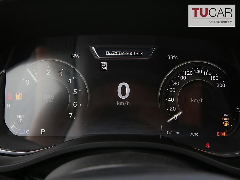 RAM 1500 (2026) Laramie 5.7 V8 HEMI 2026 - fotka 19 z 43