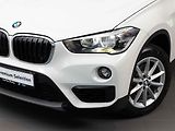 BMW X1 sDrive 18i - náhled 7