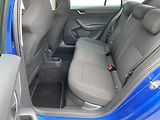 Škoda Rapid (2015) 1.2 TSi, Sport, xenon, panor - náhled 10