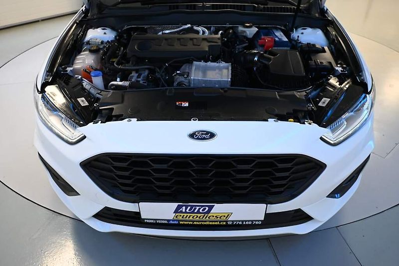 Ford Mondeo (2021) 2.0 ST-LINE 140 KW LED ACC 8AT - fotka 34 z 38