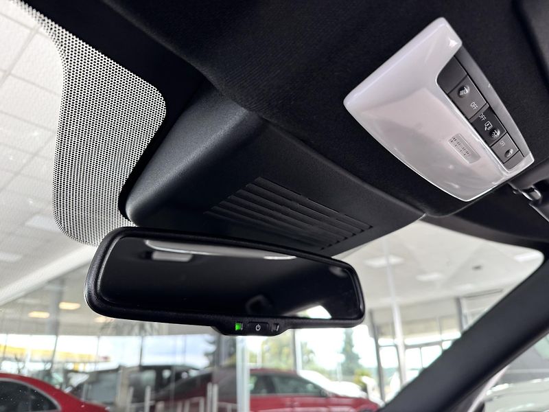 Nissan Juke 1,0DIG-T 117*AUT*REZERVACE! - fotka 29 z 38