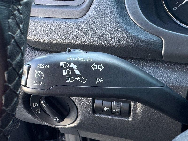 Škoda Roomster (2014) 1.2 TSI 63kW Black edition - fotka 10 z 42