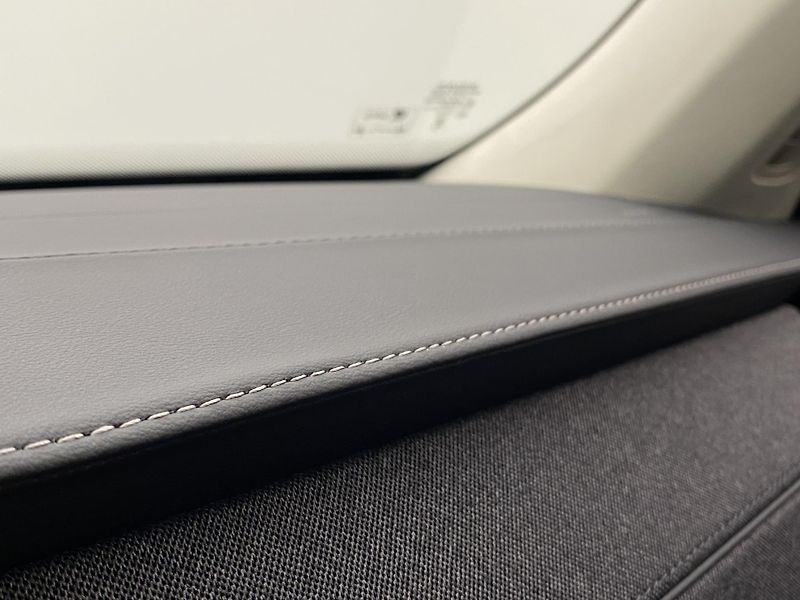 Volvo XC90 (2026) T8 AWD RECHARGE BRIGHT ULTRA - fotka 75 z 77