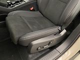 Volvo XC40 (2026) B3 AUT DARK PLUS - náhled 28