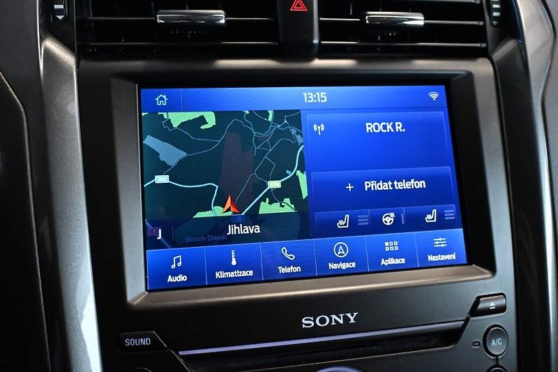 Ford Mondeo (2022) 2.0 LED SONY ACC Tažné 8AT ECO - fotka 14 z 35