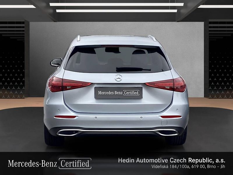 Mercedes-Benz Třídy C (2025) 220 d 4MATIC kombi - fotka 4 z 27