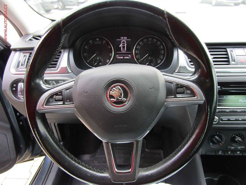 Škoda Rapid (2014) 1.2 TSi, ČR, AC - fotka 14 z 15