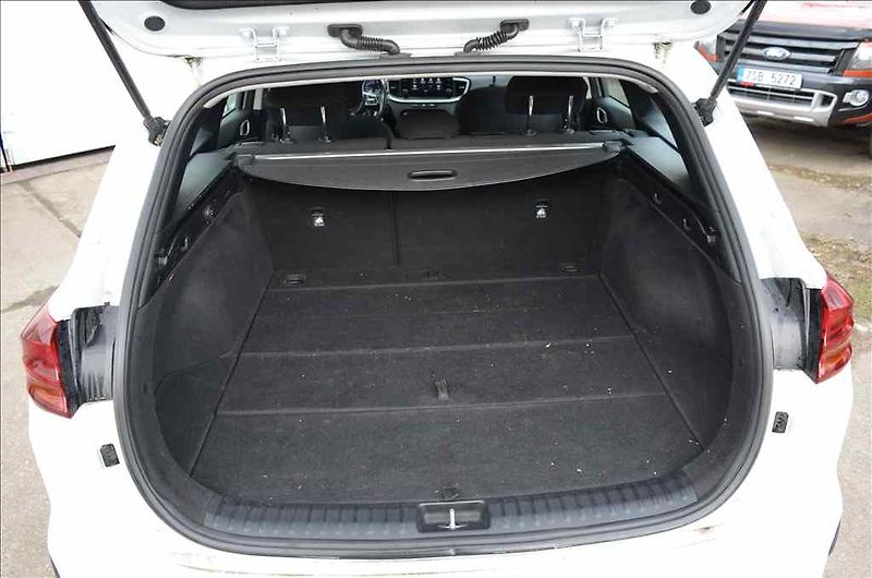 Kia Ceed (2021) KOMBI 1,5 - fotka 18 z 19